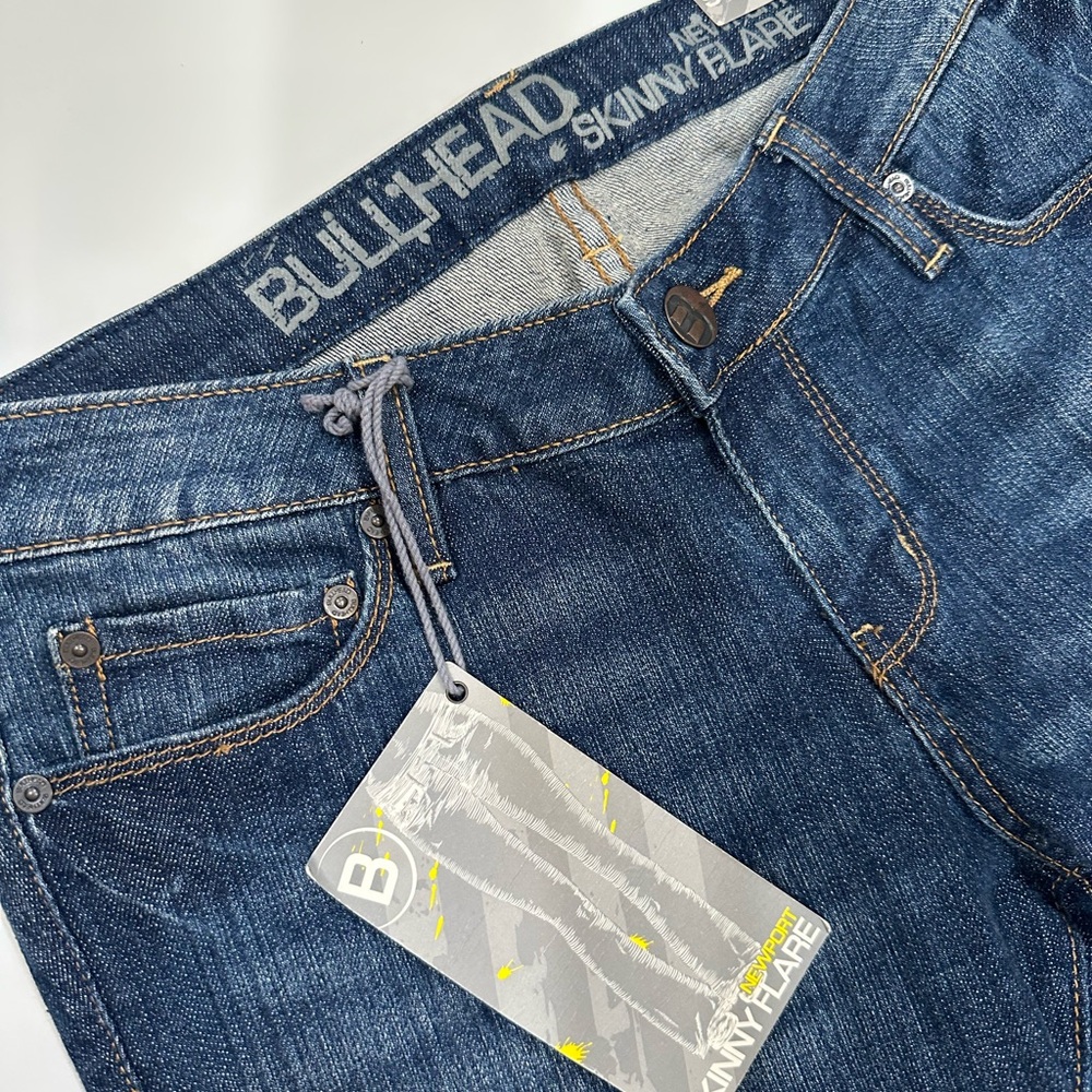 NWT Bullhead Dark Blue skinny Flare Jeans - Picture 2 of 6